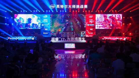 首先是对比